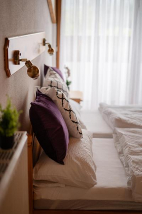 S.A.W. Rooms